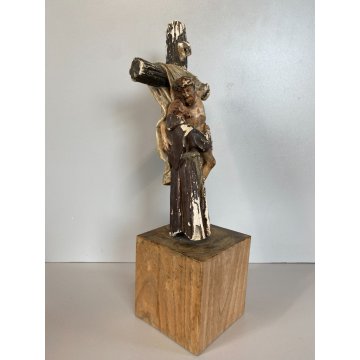 STATUETTA GESSO SAN FRANCESCO DEPONE CRISTO DALLA CROCE con BASE LEGNO 25cm/h