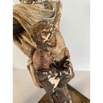 STATUETTA GESSO SAN FRANCESCO DEPONE CRISTO DALLA CROCE con BASE LEGNO 25cm/h