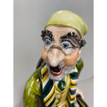 SCULTURA Cacciapuoti PORCELLANA POLICROMA FIGURA NUMISMATICO FRANCOBOLLI 34 cm/h