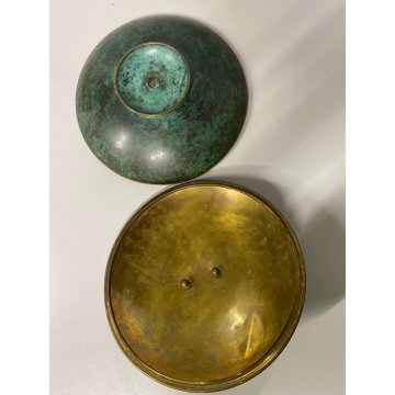 ANTICA BOWL CIOTOLA con PIEDE e COPERCHIO OTTONE OSSIDATO ART DECO ø 19,5 cm