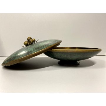 ANTICA BOWL CIOTOLA con PIEDE e COPERCHIO OTTONE OSSIDATO ART DECO ø 19,5 cm