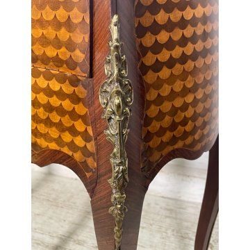 COPPIA COMODINI LUIGI XV LEGNO INTARSIATO EPOC 900 CASSETTI DECORI BRONZO DORATO