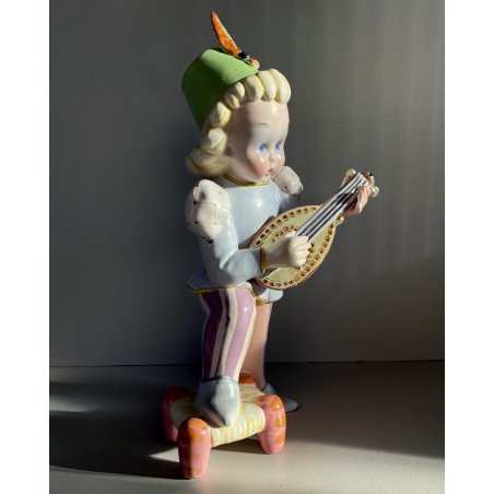 SCULTURA MAIOLICA La Freccia Tosin ROMANITICO FUTURISTA BIMBO PAGGIO MUSICO '900