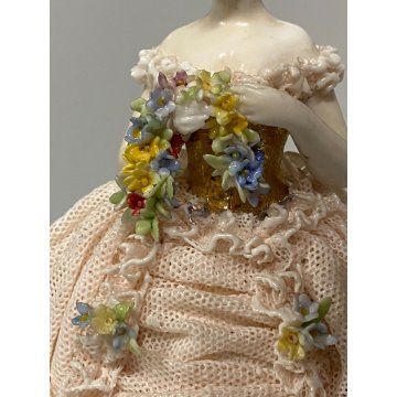 STATUINA PORCELLANA CAPODIMONTE "Fabris" FIGURA DAMA con FIORI TULLE RESTAURI