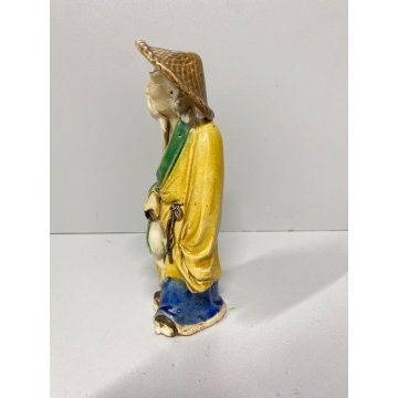 SCULTURA VINTAGE MUD MAN Pescatore CINESE GRES SMALTO POLICROMO 16 cm/h  XX sec.