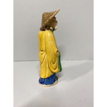 SCULTURA VINTAGE MUD MAN Pescatore CINESE GRES SMALTO POLICROMO 16 cm/h  XX sec.