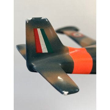 MODELLINO AEROMODELLO SIAI-Marchetti SF-260 Metallo AERONAUTICA MILITARE 12,5 cm