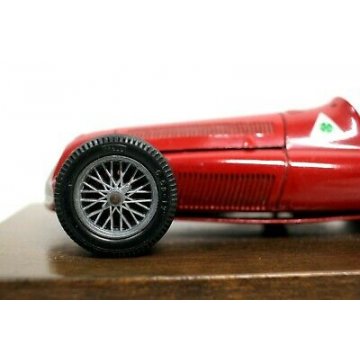 MACCHININA  ALFA ROMEO MEBETOYS SCALA 1:25 F1 ALFETTA 159 ROSSO SERIE ESCLUSIVA