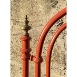 ANTICO LETTO ROSSO IN FERRO E OTTONE LIBERTY OLD BED CAMERA PIAZZA E MEZZA