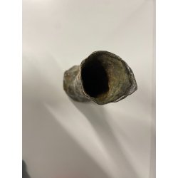 VASO BOTTIGLIA  BRUTALISTA METALLO MARTELLATO SMALTO CANGIANTE FIRMATO AS
