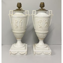 COPPIA LAMPADA TAVOLO VASO BIANSATO PORCELLANA BISCUIT DECORO SCENA Neoclassica
