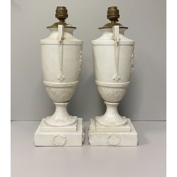 COPPIA LAMPADA TAVOLO VASO BIANSATO PORCELLANA BISCUIT DECORO SCENA Neoclassica