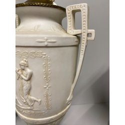 COPPIA LAMPADA TAVOLO VASO BIANSATO PORCELLANA BISCUIT DECORO SCENA Neoclassica