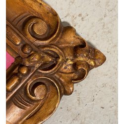 PICCOLA SPECCHIERA CORNICE LEGNO SCOLPITA FOGLIE VOLUTE DORATA STILE BAROCCO 900