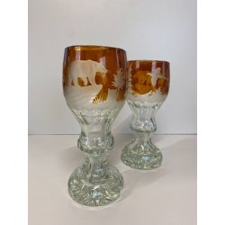 COPPIA CALICI CRISTALLO BOEMIA AMBRATO MOLATO SCENA CACCIA ORSO FAGIANO FORESTA