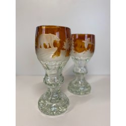 COPPIA CALICI CRISTALLO BOEMIA AMBRATO MOLATO SCENA CACCIA ORSO FAGIANO FORESTA