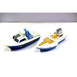 2pz MOTOSCAFO SPEADBOAT MACCHININA MODEL Matchbox N°5 Seafire N°52 Superfast '70