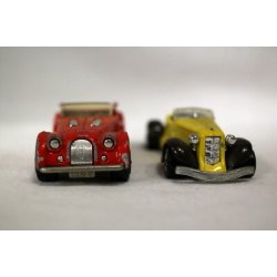 2pz  MACCHININA COLLEZIONISMO Hot Weels Auburn N°852 Majorette N°261 VINTAGE '70