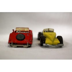 2pz  MACCHININA COLLEZIONISMO Hot Weels Auburn N°852 Majorette N°261 VINTAGE '70