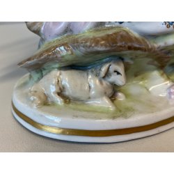 STATUINA FIGURA PORCELLANA CAPODIMONTE SCENA ROMANTICA DAMA GENTILUOMO FLAUTO