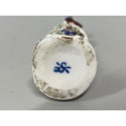 STATUINA VINTAGE FIGURA DAMA CAPPELLO PORCELLANA Meissen 1964 COLLEZIONE 8,5cm7h