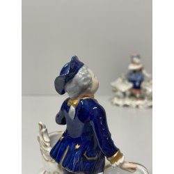 COPPIA STATUINE PORCELLANA AELTESTE VOLKSTEDT SALIERA PEPIERA FIGURE DECORO ORO