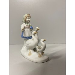 FIGURINA BAMBINA OCHE PORCELLANA GIRL WITH FLOWERS GOOSES Mod. 10685 VINTAGE '70