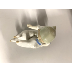 FIGURINA BAMBINA OCHE PORCELLANA GIRL WITH FLOWERS GOOSES Mod. 10685 VINTAGE '70