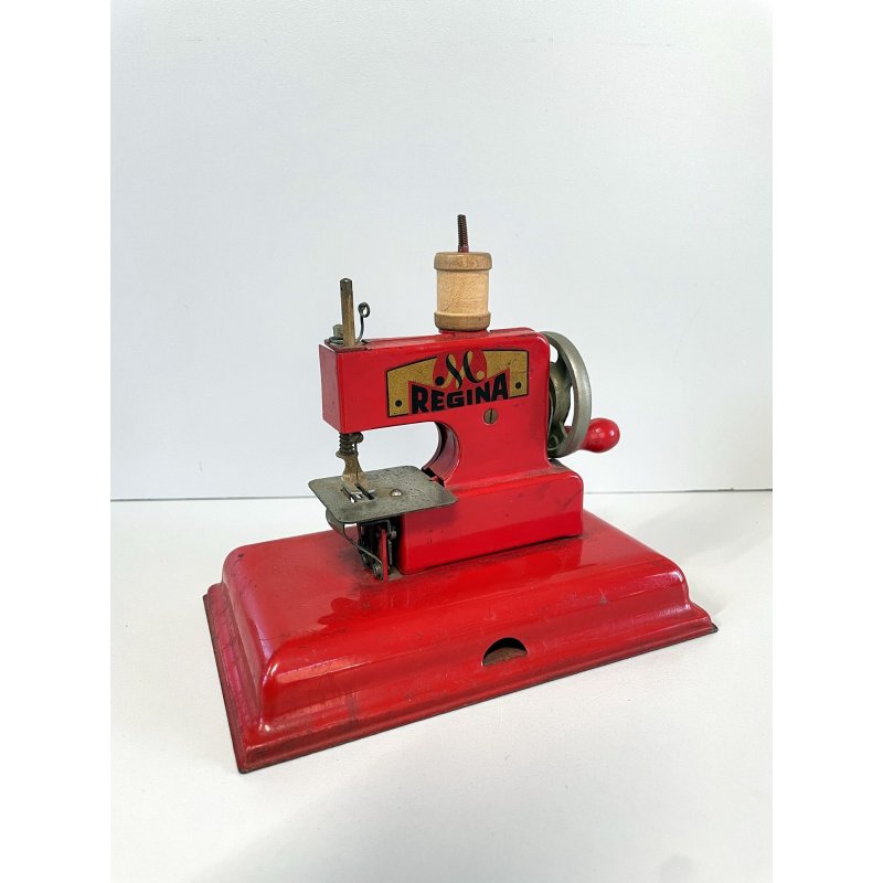 antico GIOCO latta MACCHINA da CUCIRE anni 1940 "REGINA" made in Germany BERLIN