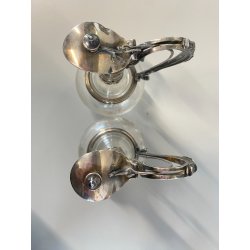 ANTICA COPPIA VERSATOIO AMPOLLA BOCCA METALLO ARGENTATO DECORO FOGLIATO 19 cm/h