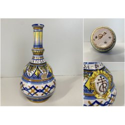 ANTICO VASETTO MAIOLICA STEMMA Certosa di Firenze DECORO FIORENTINO 16,5 cm/h