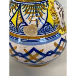 ANTICO VASETTO MAIOLICA STEMMA Certosa di Firenze DECORO FIORENTINO 16,5 cm/h