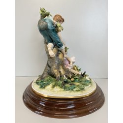 GRUPPO SCULTOREO CERAMICA Capodimonte B.M.G. ALBERO BIMBI RACCOLTA FRUTTA 29cm/h