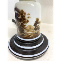 LAMPADA A PETROLIO ELETTRIFICATA VETRO OPALINO DECORO PAESAGGIO MAPPAMONDO 58 cm