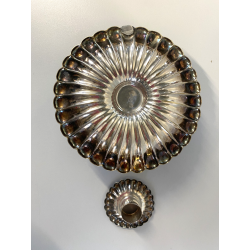 PORTA CANDELA VINTAGE BUGIA METALLO PLACCATO ARGENTO DECORO SBALZATO '900