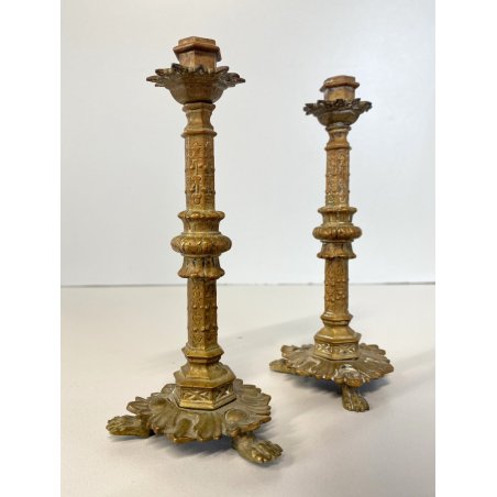 COPPIA PICCOLI CANDELIERI PORTA CANDELA BRONZO ZAMPE FERINE 15 cm/h EPOCA '800