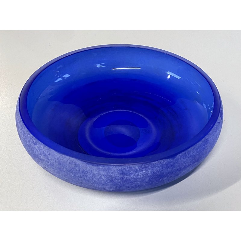 CENTROTAVOLA VASO CIOTOLA BOWL Bisazza VETRO MURANO BLU COBALTO SCAVO CORROSO