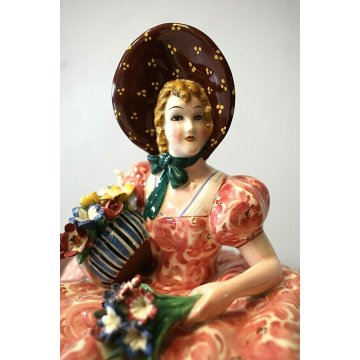 ANTICA SCULTURA CERAMICA T.Sebelin FIGURA DAMA CON CESTO FIORI CAPPELLO ART DECO