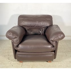 POLTRONA Frau Tito Agnoli MOD. Poppy DESIGN 1970 LEGNO PELLE ITALY SPACE AGE