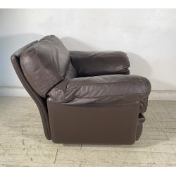 POLTRONA Frau Tito Agnoli MOD. Poppy DESIGN 1970 LEGNO PELLE ITALY SPACE AGE