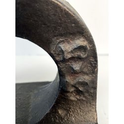 RARO ANTICO FERRO DA STIRO GHISA epoca 800 MONOBLOCCO misure 3.5 ATTREZZO SARTO