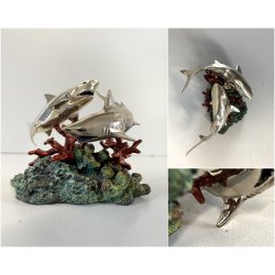 PICCOLA SCULTURA SQUALI PUNZONE ARGENTO 800 BASE POLICROMA BARRIERA CORALLINA