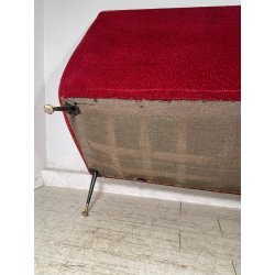 ANTICO DIVANO VINTAGE TESSUTO ROSSO ANNI 50 GAMBE OTTONE SOFA ITALIA DESIGN