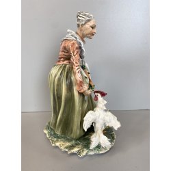 FIGURA PORCELLANA Capodimonte C. Mollica ANZIANA CONTADINA NUTRE POLLI 22,5cm/h