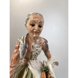 FIGURA PORCELLANA Capodimonte C. Mollica ANZIANA CONTADINA NUTRE POLLI 22,5cm/h