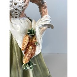FIGURA PORCELLANA Capodimonte C. Mollica ANZIANA CONTADINA NUTRE POLLI 22,5cm/h