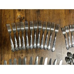 antico servizio POSATE 51 pz TRILOBATE firmate EMD90 coltelli forchette cucchiai