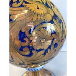 VASO BIANSATO MAIOLICA LUSTRO METALLICO DECORO MOTIVO FOGLIATO PRESE TRITONE