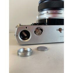 OLIMPUS OM-1 FOTOCAMERA REFLEX pellicola 35 mm NERA OBIETTIVO G.Zuiko 50 mm