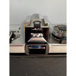 OLIMPUS OM-1 FOTOCAMERA REFLEX pellicola 35 mm NERA OBIETTIVO G.Zuiko 50 mm